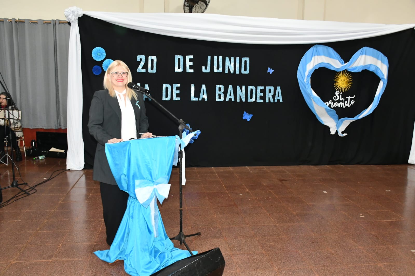 El intendente Rodrigo Durán tomó la Promesa de Lealtad a la Bandera a estudiantes de la Escuela Provincial Nº 413 5